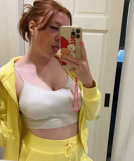 Molly Capper