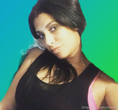 Foto di nudo di fuga di OnlyFans di Missrichlove