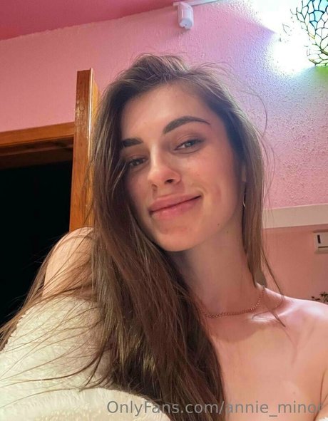 Foto di nudo di fuga di OnlyFans di Judymi