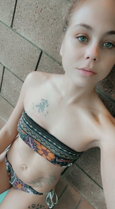 Foto di nudo di fuga di OnlyFans di Mamab27