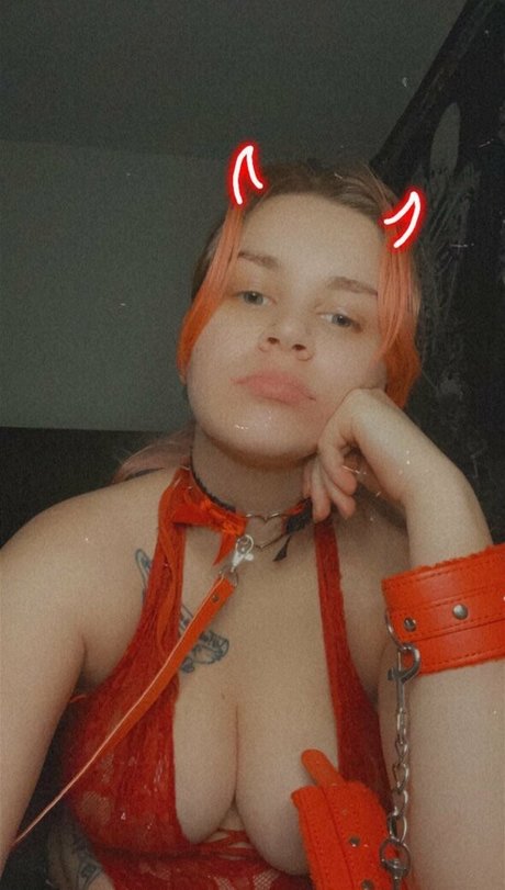 Foto di nudo di fuga di OnlyFans di Urokogal