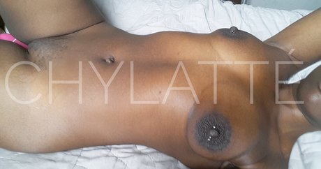 Foto di nudo di fuga di OnlyFans di Chylattexfree