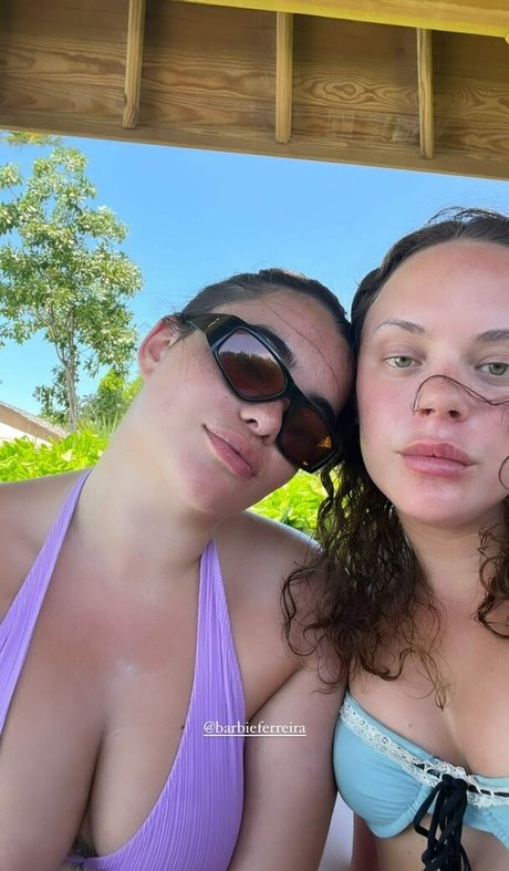 Foto di nudo di fuga di OnlyFans di Barbie Ferreira