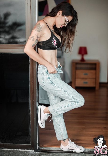 Foto di nudo di fuga di OnlyFans di Jeeh Suicide
