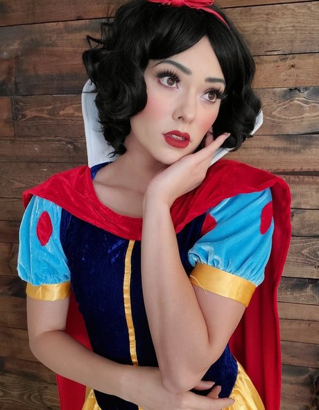 Joanie Brosas