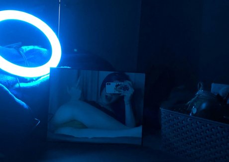 Foto di nudo di fuga di OnlyFans di Redvixenxxxx