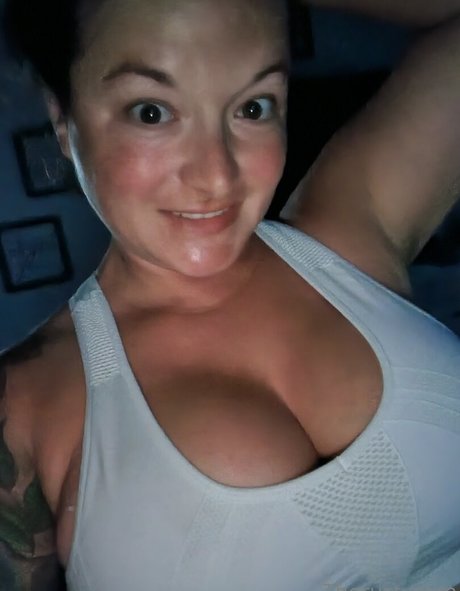 Foto di nudo di fuga di OnlyFans di Therustygem