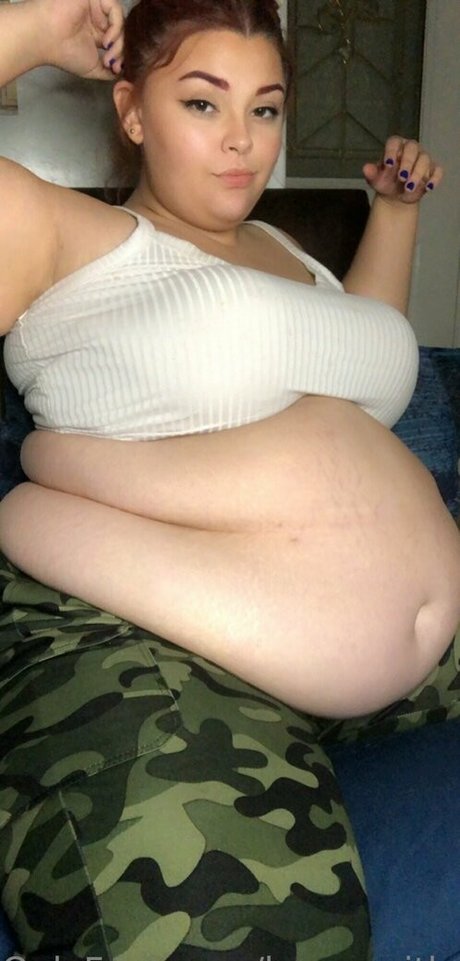 Foto di nudo di fuga di OnlyFans di Honeywithuhtummy