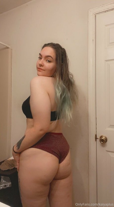 Foto di nudo di fuga di OnlyFans di Kaiyaplus