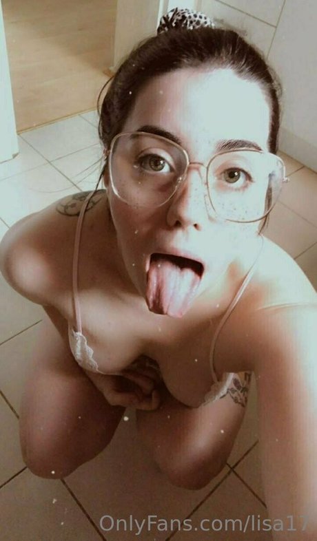 Foto di nudo di fuga di OnlyFans di Lisa17