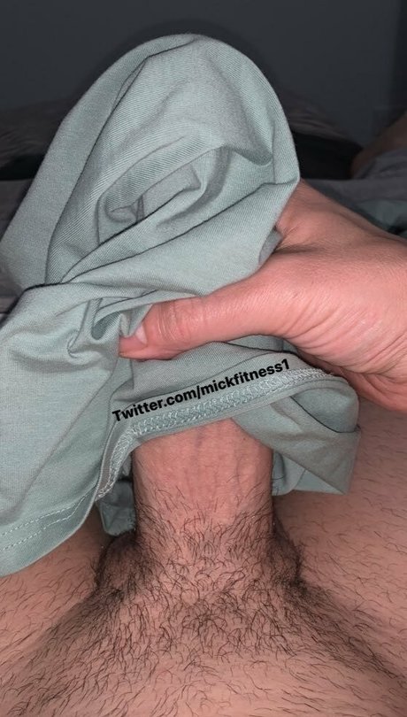 Foto di nudo di fuga di OnlyFans di Mickfitness
