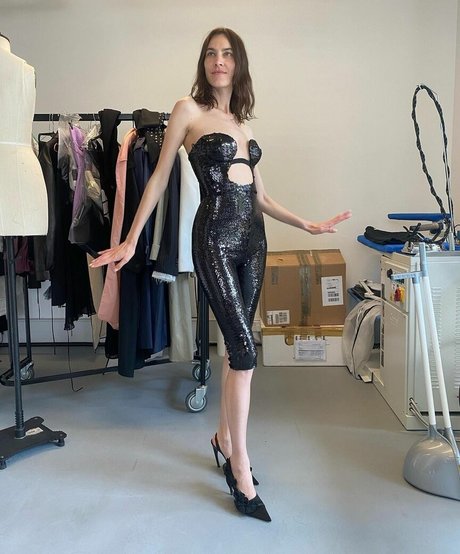 Foto di nudo di fuga di OnlyFans di Alexa Chung