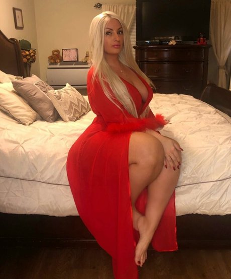 Foto di nudo di fuga di OnlyFans di Ivoryyyyy