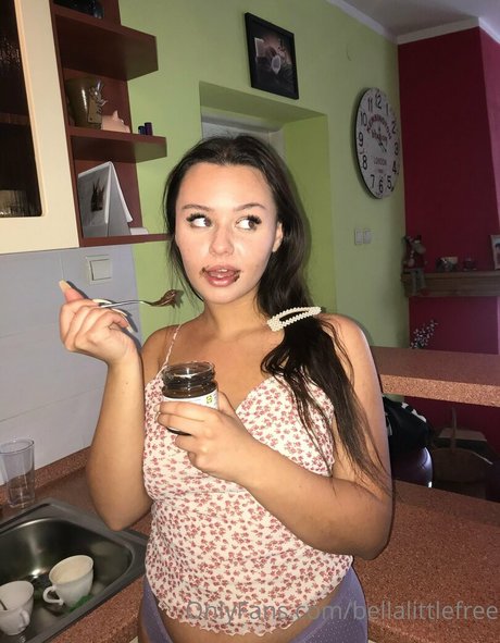 Bellalittlefree22