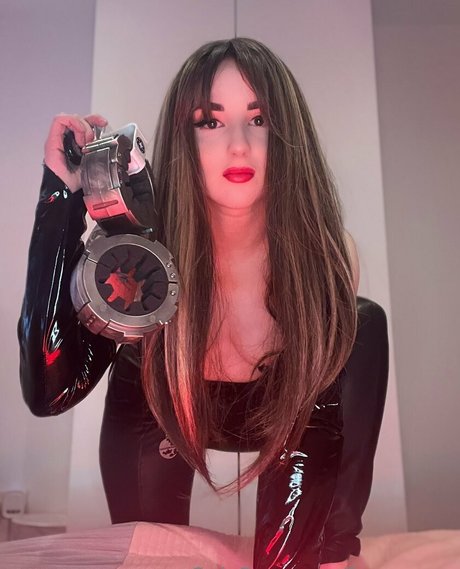 Foto di nudo di fuga di OnlyFans di Femmeren