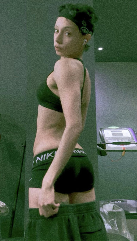 Foto di nudo di fuga di OnlyFans di Jazelle Zanaughtti