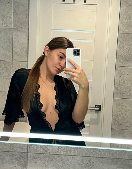 Foto di nudo di fuga di OnlyFans di Tmegan