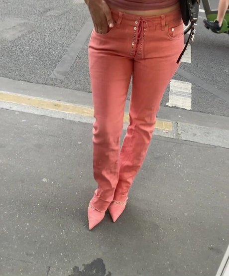 Foto di nudo di fuga di OnlyFans di Ninakraviz