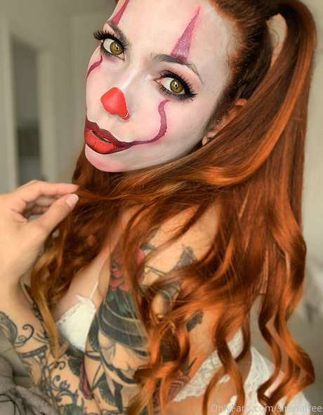 Foto di nudo di fuga di OnlyFans di Sirenafree