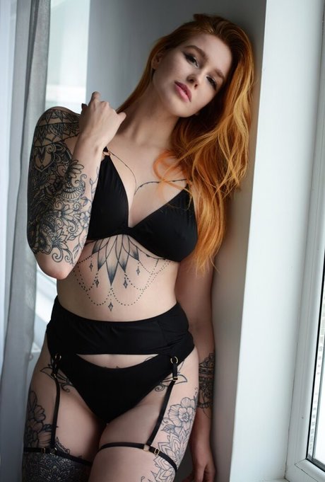 Foto di nudo di fuga di OnlyFans di Hellvoron