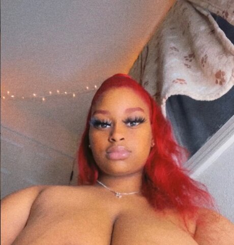 Foto di nudo di fuga di OnlyFans di Sexy Niyaa Loveee 