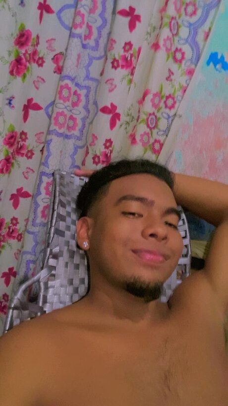 Foto di nudo di fuga di OnlyFans di Guillin12