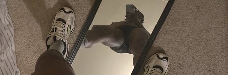 Foto di nudo di fuga di OnlyFans di Caramel