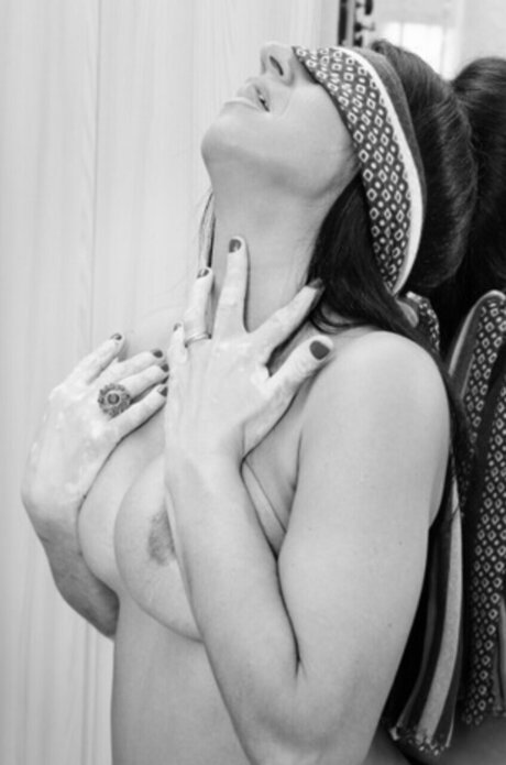 Foto di nudo di fuga di OnlyFans di Lola Ley