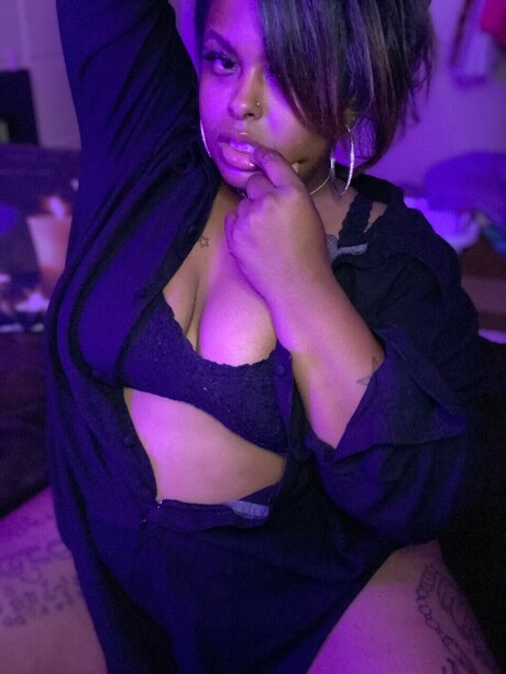 Foto di nudo di fuga di OnlyFans di Keausha Jackson