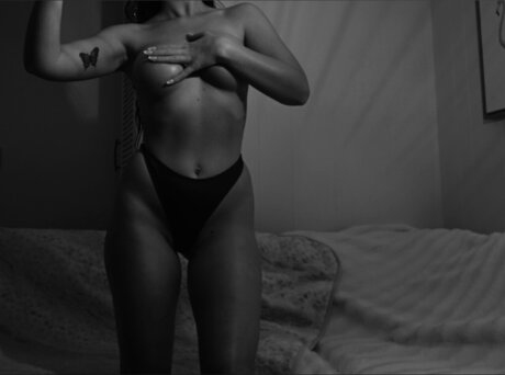 Foto di nudo di fuga di OnlyFans di Syd