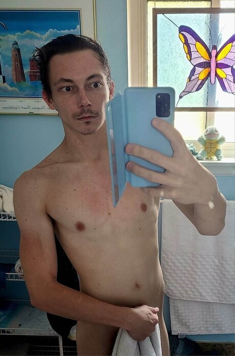 Foto di nudo di fuga di OnlyFans di Chipeast11