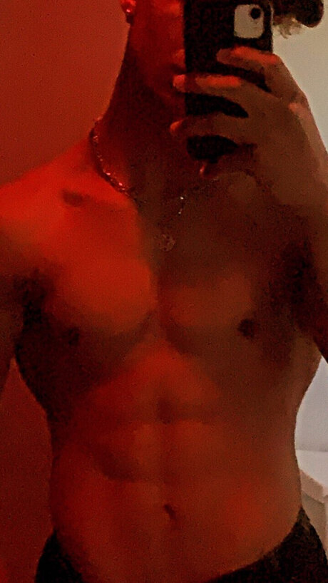 Foto di nudo di fuga di OnlyFans di Zay