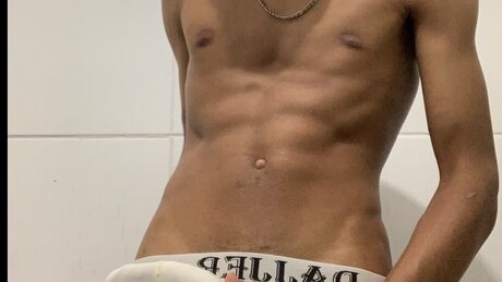Foto di nudo di fuga di OnlyFans di Wen