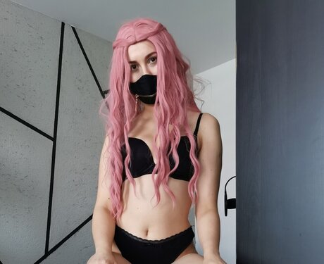 Foto di nudo di fuga di OnlyFans di Olivia Yun  Free