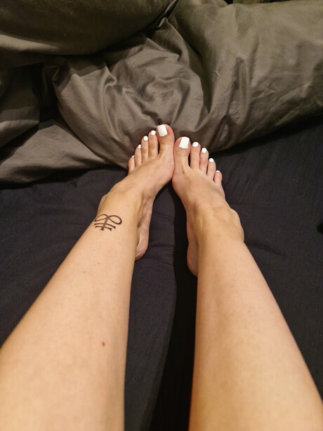Foto di nudo di fuga di OnlyFans di  Livie 