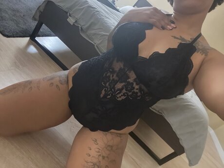 Foto di nudo di fuga di OnlyFans di Shelly