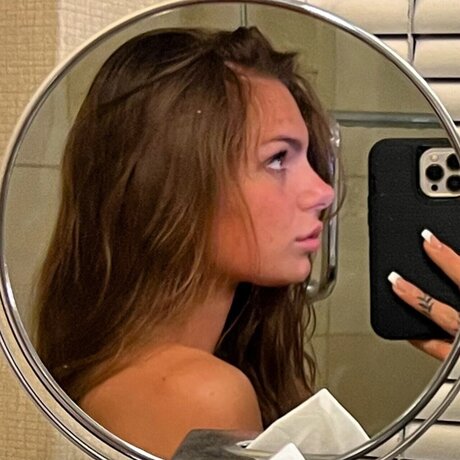 Foto di nudo di fuga di OnlyFans di Lana Rose
