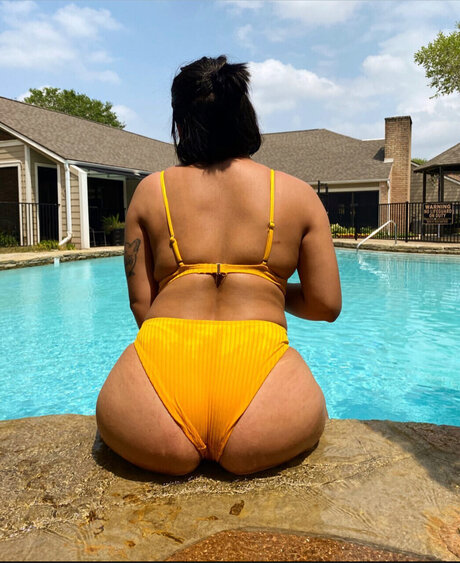 Foto di nudo di fuga di OnlyFans di Sapphire