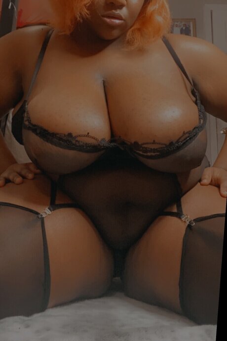Foto di nudo di fuga di OnlyFans di Goddesslatrice