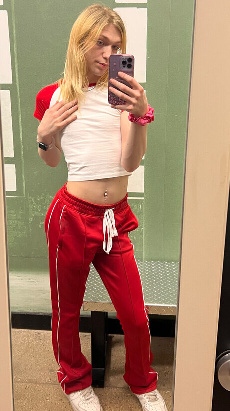 Foto di nudo di fuga di OnlyFans di Barbie Starlightz