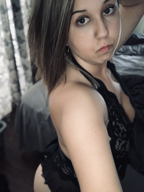 Foto di nudo di fuga di OnlyFans di Samantha