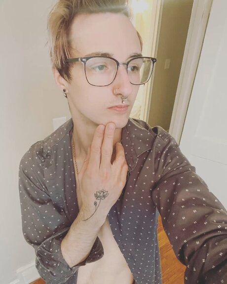 Foto di nudo di fuga di OnlyFans di Wrked 