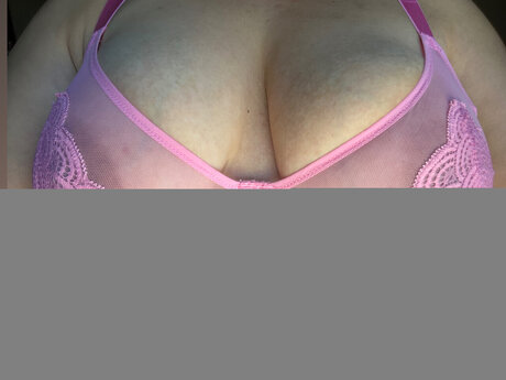 Foto di nudo di fuga di OnlyFans di 