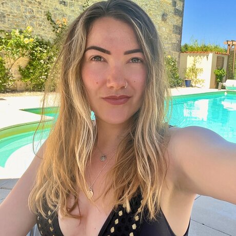Foto di nudo di fuga di OnlyFans di Cara Lovelace