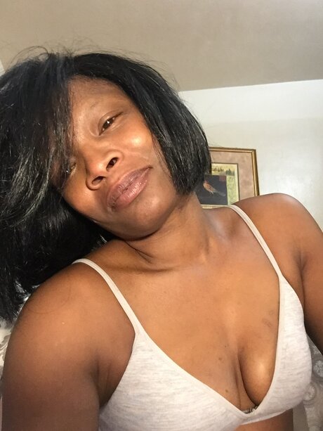 Foto di nudo di fuga di OnlyFans di Tina Gaston
