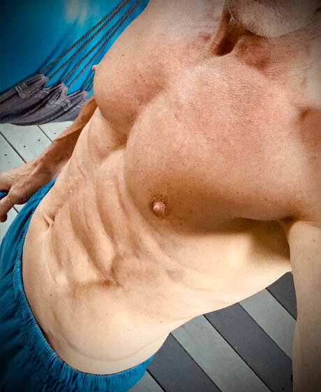 Foto di nudo di fuga di OnlyFans di Drew Smith