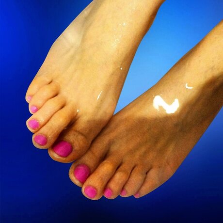 Foto di nudo di fuga di OnlyFans di Nika
