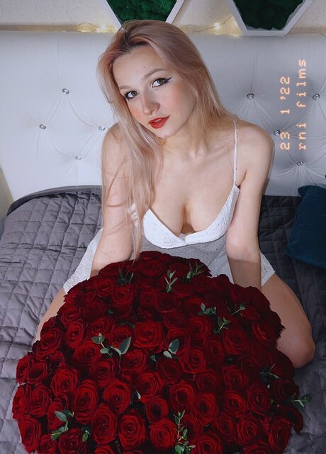Foto di nudo di fuga di OnlyFans di Anna