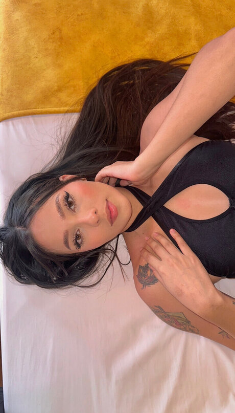 Nicolecastellanos2