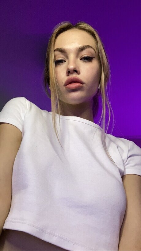 Foto di nudo di fuga di OnlyFans di Alice